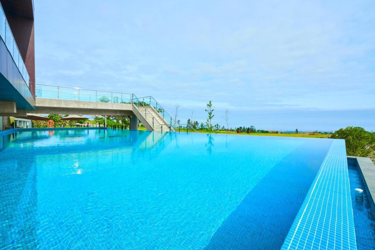Camphortree Hotel And Resort Чеджудо Экстерьер фото