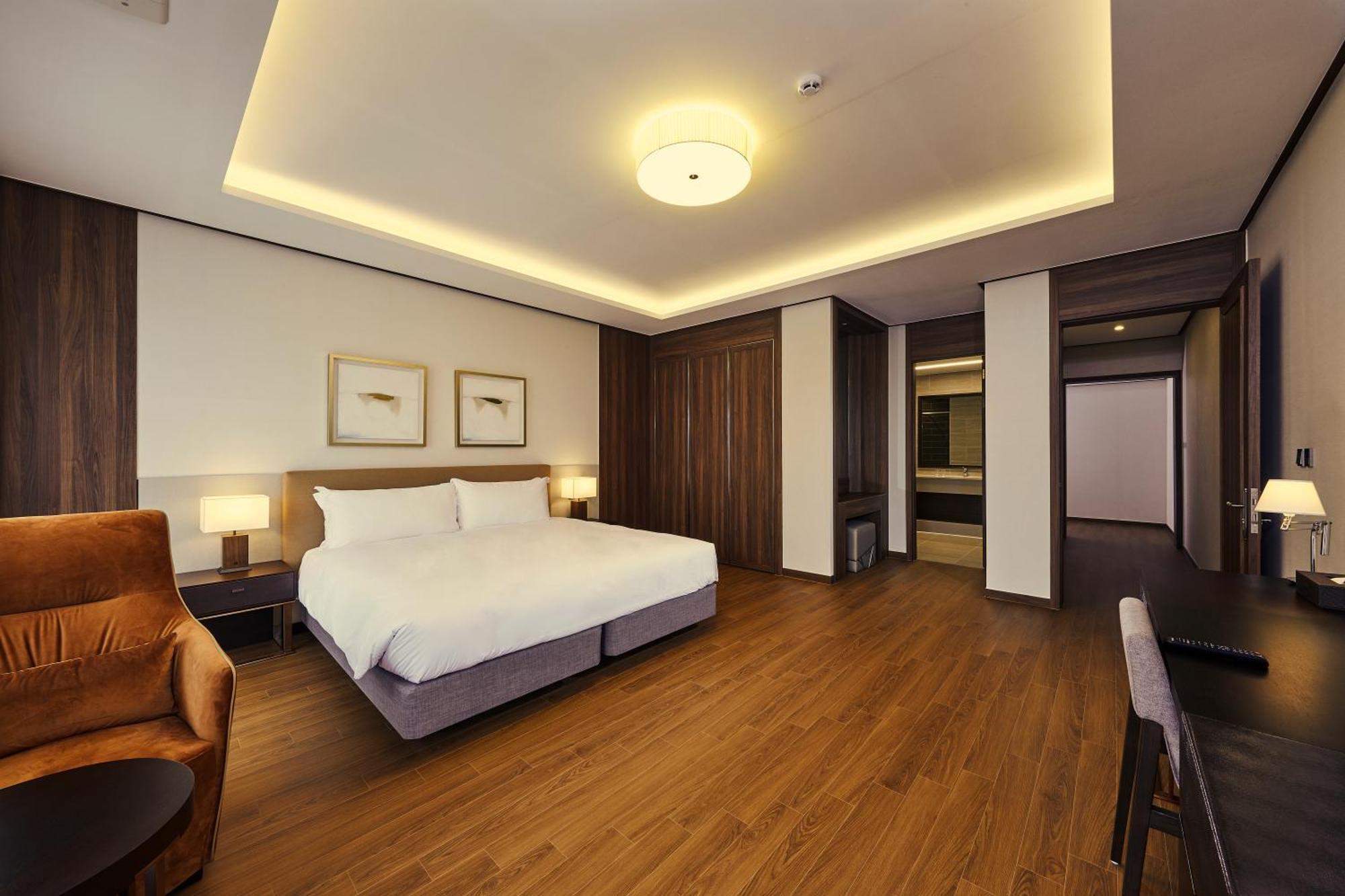 Camphortree Hotel And Resort Чеджудо Экстерьер фото